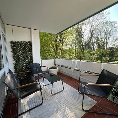 Up Wuljke19 Neu Renovierte Unterkunft Inkl.Pkw Stellplatz Emden Exterior photo