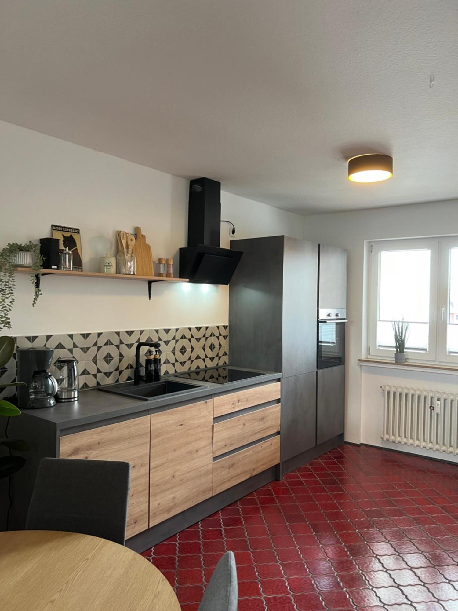 Up Wuljke19 Neu Renovierte Inkl.pkw Stellplatz Apartment Emden