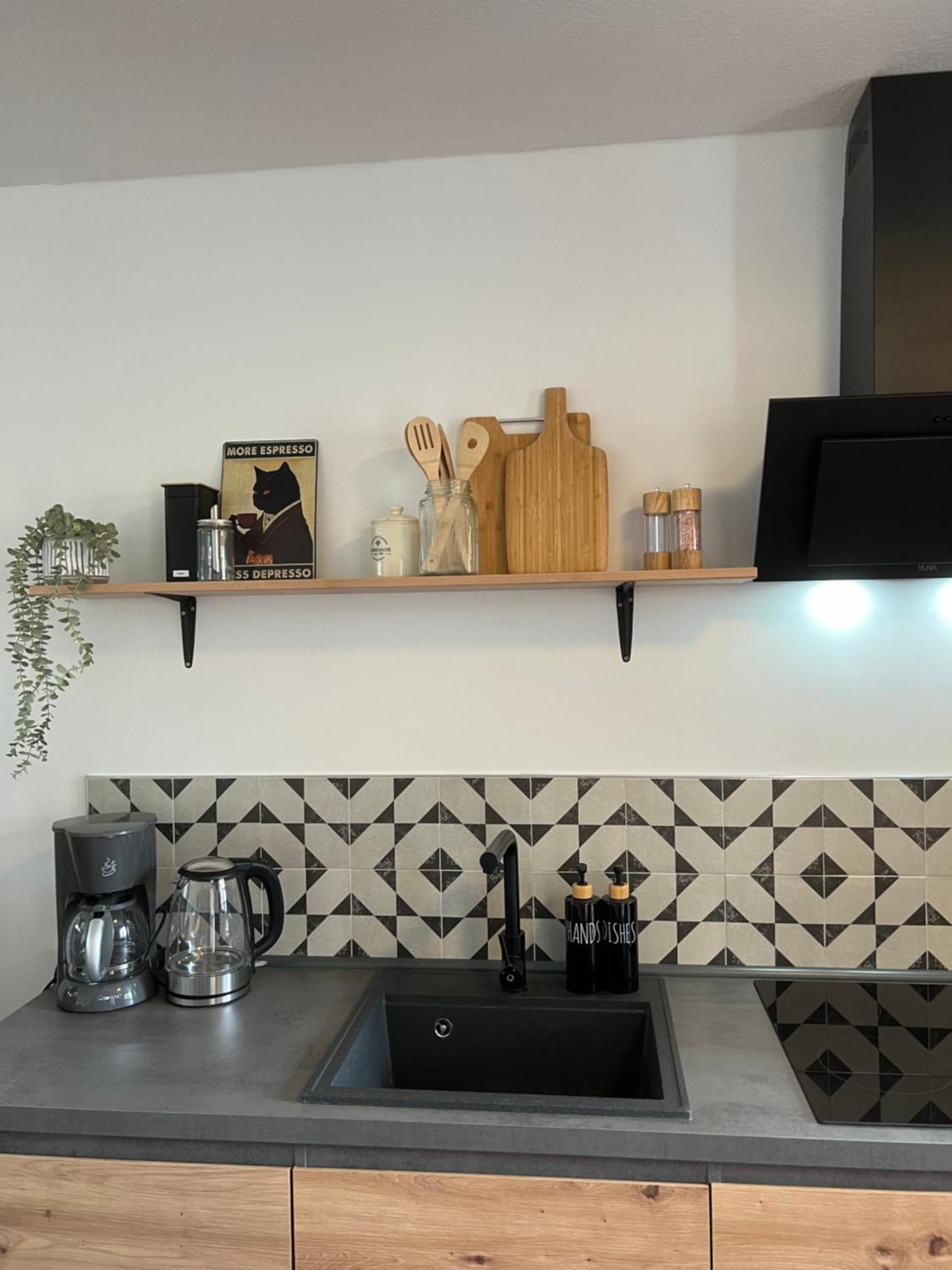 Up Wuljke19 Neu Renovierte Inkl.pkw Stellplatz * Emden